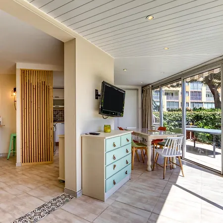 Rez De Jardin Climatise