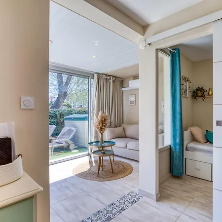 Apartment Rez De Jardin Climatise Agde