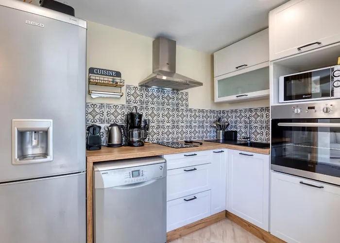 Appartamento Rez De Jardin Climatisé *