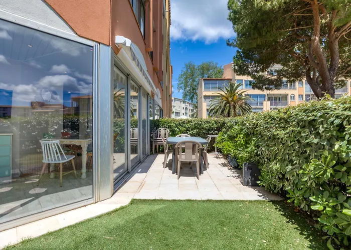 Rez De Jardin Climatisé * Agde